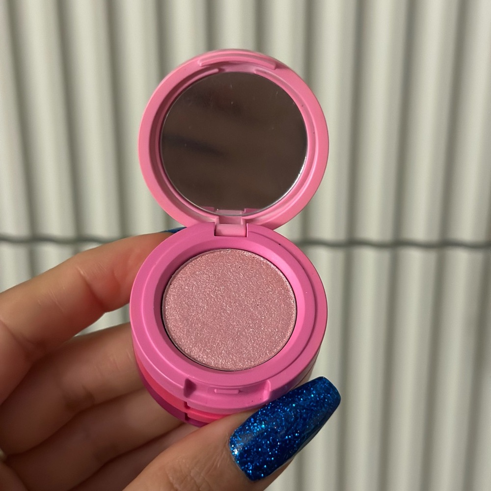 ⚡️Kaja•Beauty Eyeshadow Trio in “Hella Azalea” 🍰